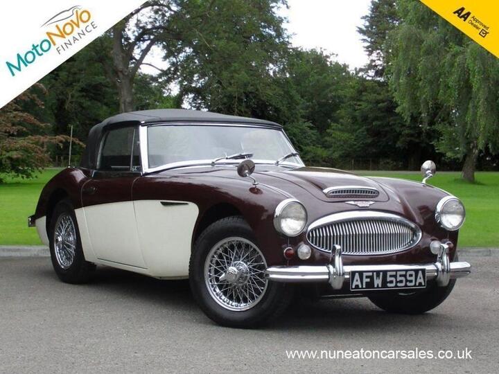 Austin HEALEY 2.9  British Heritage Certified