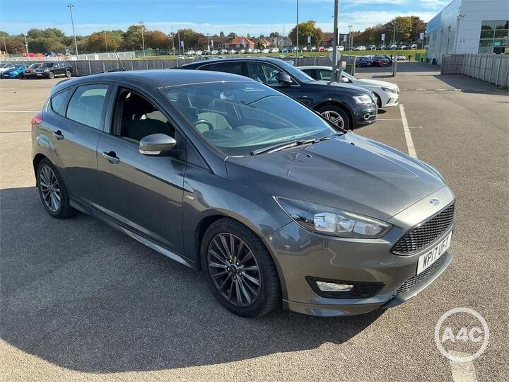 Ford FOCUS 1.0T EcoBoost ST-Line Euro 6 (s/s) 5dr