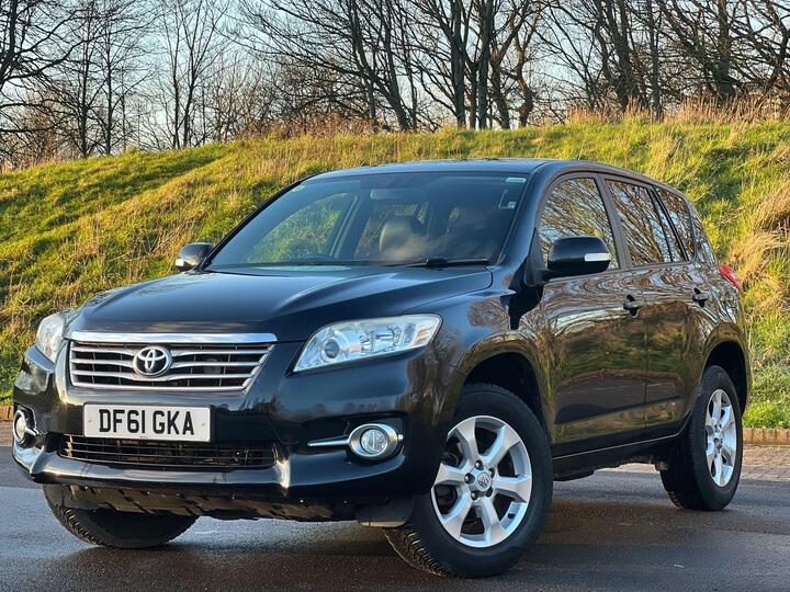 Toyota RAV4 2.2 D-4D XT-R 4WD Euro 5 5dr