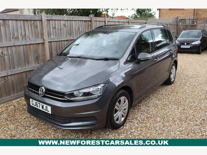 Volkswagen TOURAN 1.2 TSI S Euro 6 (s/s) 5dr Volkswagen TOURAN 1.2 TSI S Euro 6 (s/s) 5dr