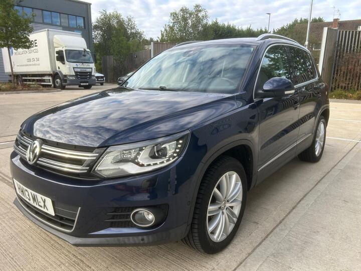 Volkswagen Tiguan 2.0 TSi 4MONTION DSG 4WD 5DR PETROL LHD