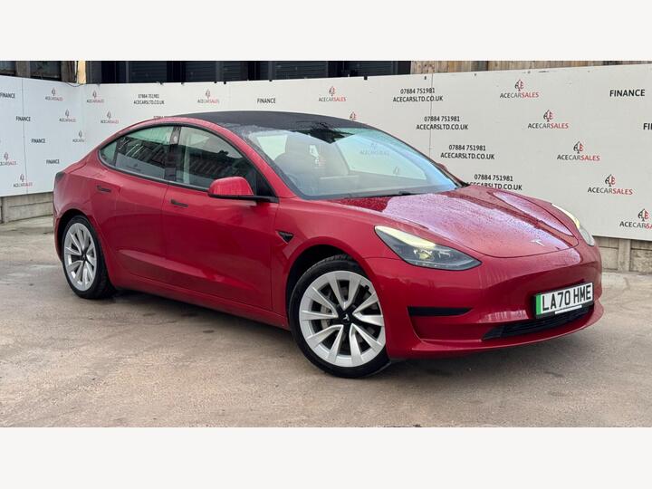 Tesla Model 3 Standard Range Plus Auto RWD 4dr