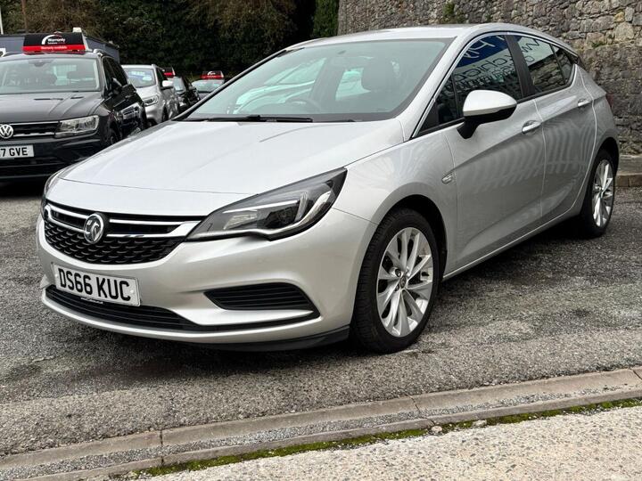 Vauxhall ASTRA 1.4i Design Euro 6 5dr Vauxhall ASTRA 1.4i Design Euro 6 5dr