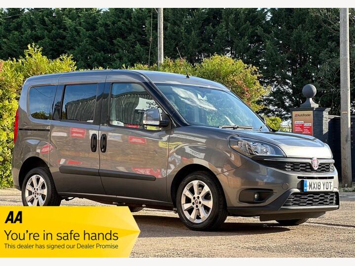 Fiat Doblo 1.6 MultiJet Lounge Euro 6 5dr