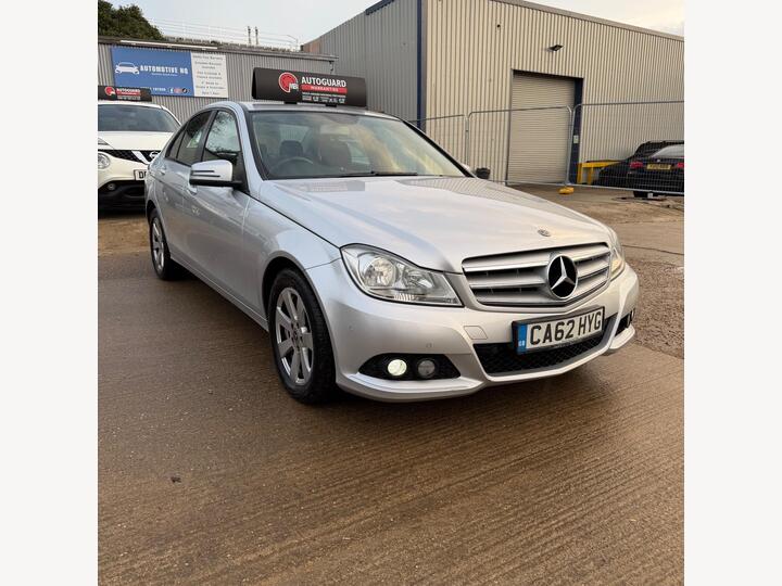 Mercedes-Benz C Class 1.8 C180 BlueEfficiency SE Auto Euro 5 4dr