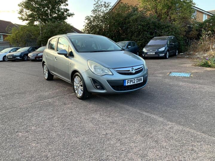 Vauxhall Corsa 1.4 16V SE Auto Euro 5 5dr