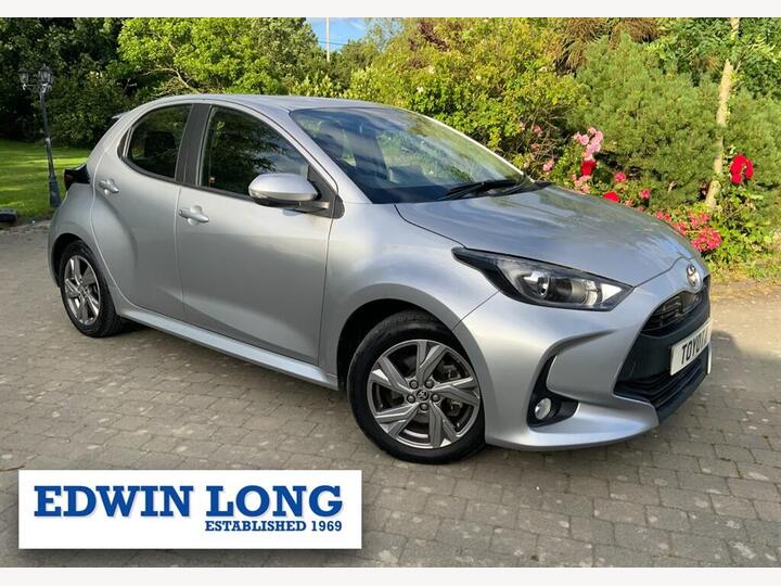 Toyota Yaris 1.5 VVT-h Icon E-CVT Euro 6 (s/s) 5dr