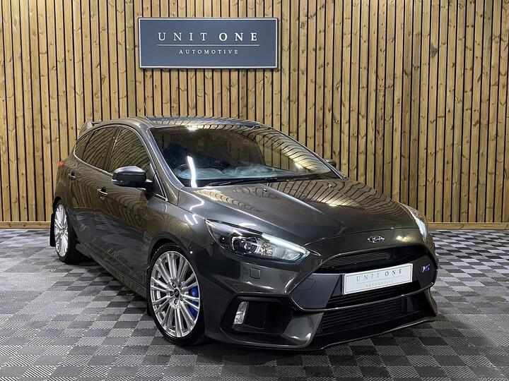 Ford Focus 2.3T EcoBoost RS AWD Euro 6 (s/s) 5dr