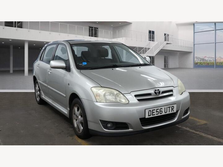 Toyota Corolla 1.6 VVT-i Colour Collection 5dr