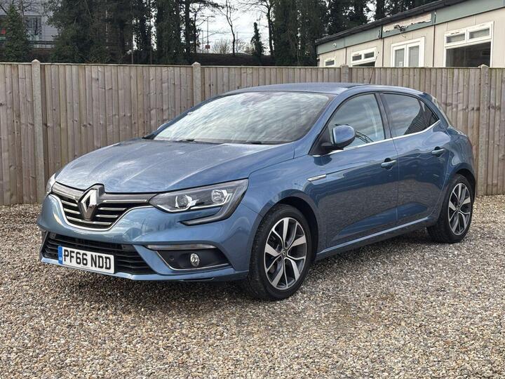 Renault MEGANE 1.2 TCe Dynamique S Nav Euro 6 (s/s) 5dr Renault MEGANE 1.2 TCe Dynamique S Nav Euro 6 (s/s) 5dr