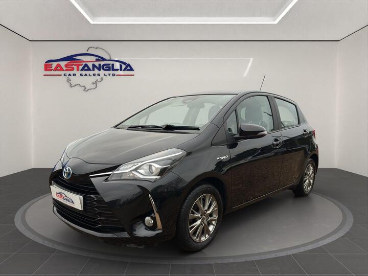 Toyota Yaris 1.5 VVT-h Icon E-CVT Euro 6 (s/s) 5dr Toyota Yaris 1.5 VVT-h Icon E-CVT Euro 6 (s/s) 5dr