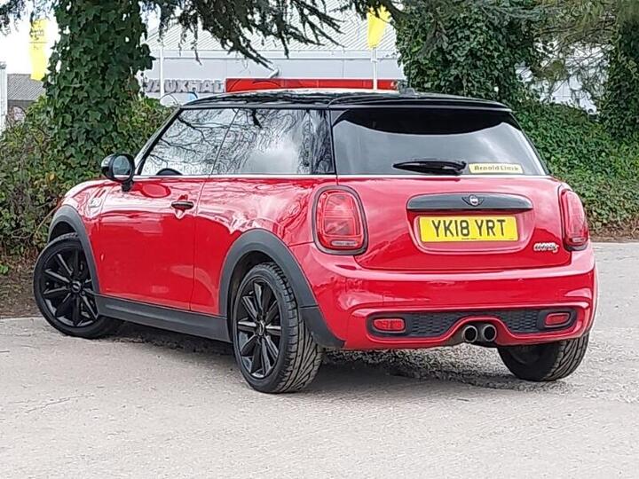 MINI Hatch 2.0 Cooper S Euro 6 (s/s) 3dr