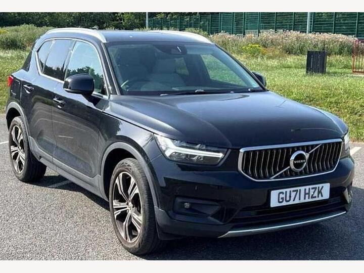 Volvo XC40 2.0 B4 MHEV Inscription Pro Auto Euro 6 (s/s) 5dr