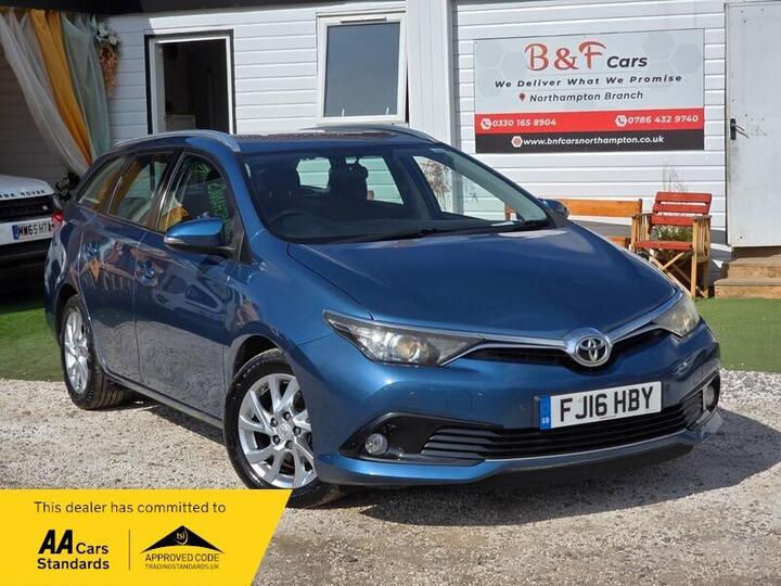 Toyota Auris 1.6 D-4D Business Edition Touring Sports Euro 6 (s/s) 5dr
