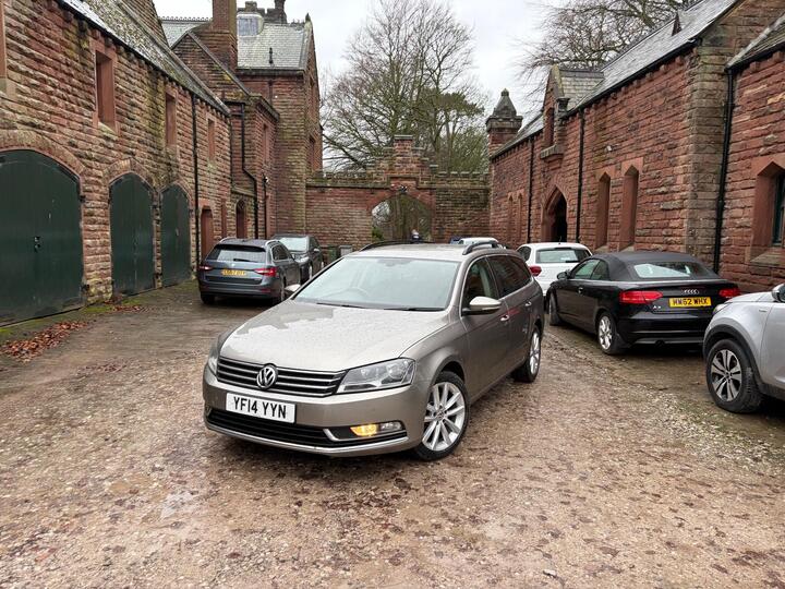 Volkswagen Passat 2.0 TDI BlueMotion Tech Executive Euro 5 (s/s) 5dr