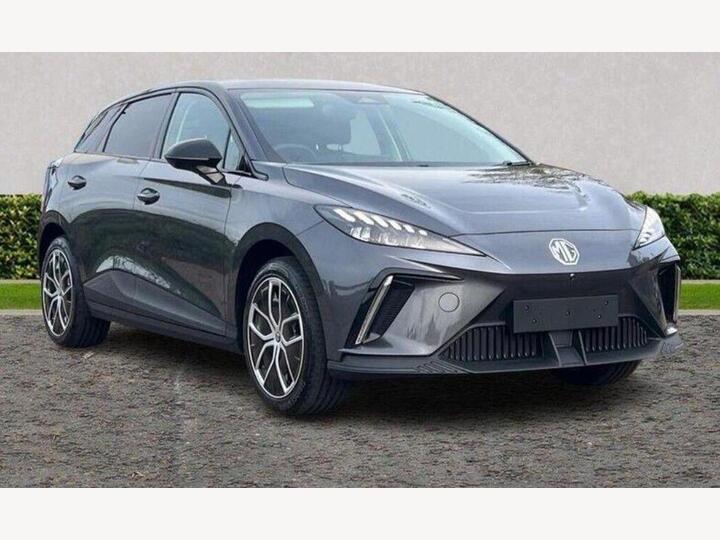 MG MG4 64kWh Trophy Long Range Auto 5dr