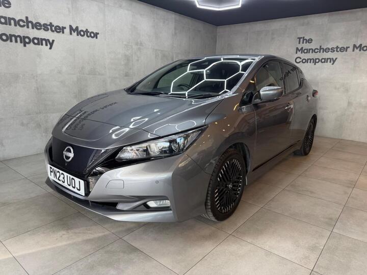Nissan Leaf 39kWh N-Connecta Auto 5dr