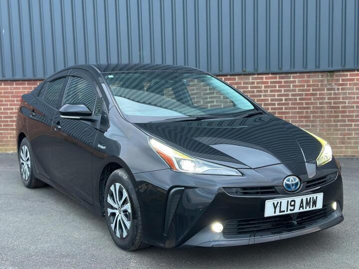 Toyota Prius 1.8 VVT-h Business Edition CVT Euro 6 (s/s) 5dr