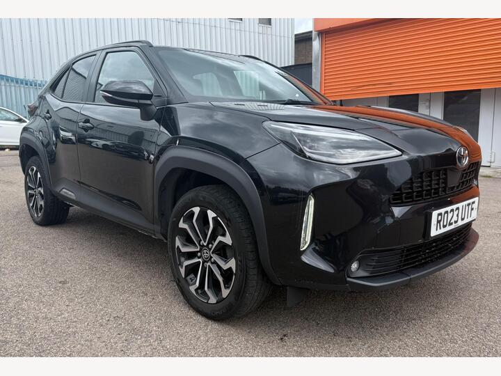 Toyota Yaris Cross 1.5 VVT-h Design E-CVT Euro 6 (s/s) 5dr