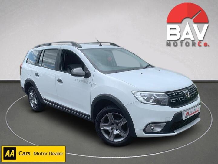Dacia Logan MCV Stepway 0.9 TCe Comfort Euro 6 (s/s) 5dr Dacia Logan MCV Stepway 0.9 TCe Comfort Euro 6 (s/s) 5dr