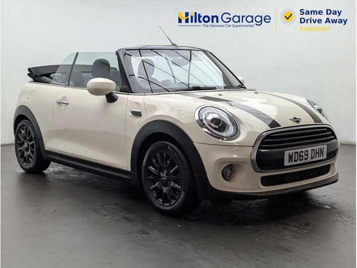 MINI CONVERTIBLE 1.5 Cooper Classic Euro 6 (s/s) 2dr MINI CONVERTIBLE 1.5 Cooper Classic Euro 6 (s/s) 2dr