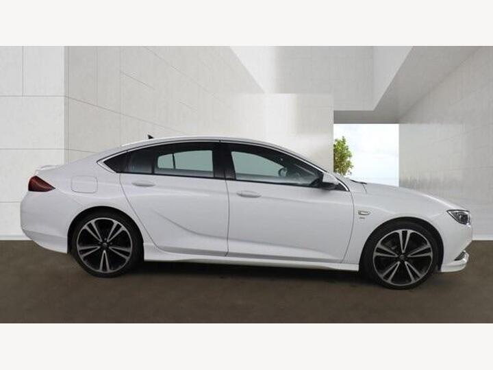 Vauxhall Insignia 2.0 Turbo D BlueInjection SRi VX Line Nav Grand Sport Euro 6 (s/s) 5dr