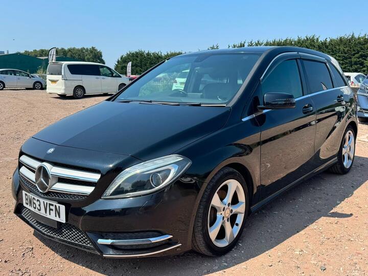 Mercedes-Benz B Class 1.6 B180 BlueEfficiency SE 7G-DCT Euro 5 (s/s) 5dr