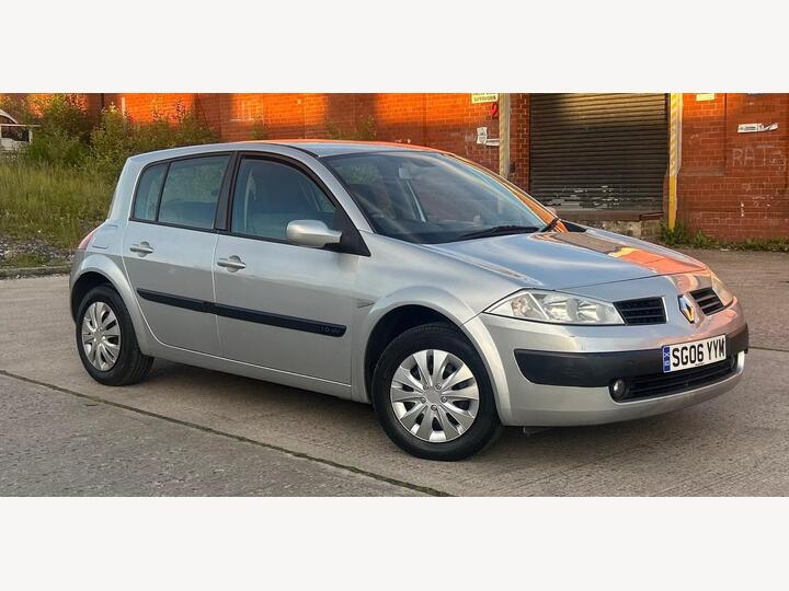 Renault Megane 1.6 VVT Expression 5dr