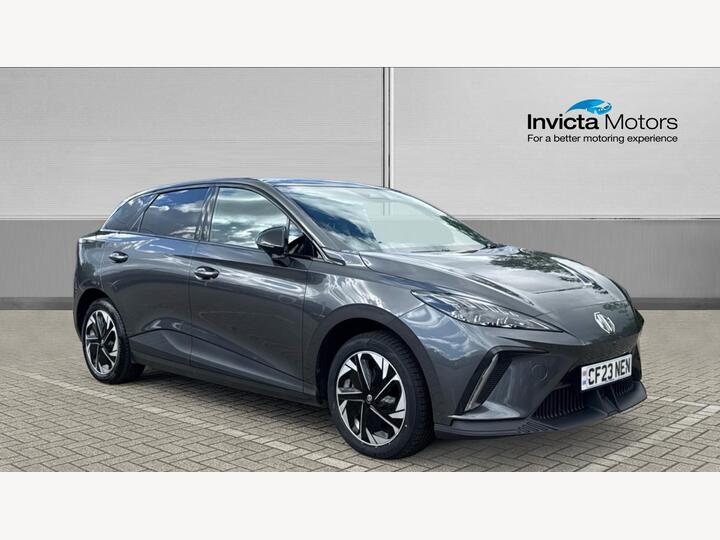 MG MG4 EV 64kWh Trophy Long Range Auto 5dr