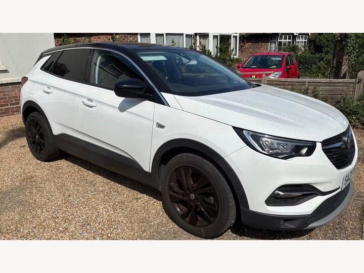 Vauxhall Grandland X 1.2 Turbo SRi Nav Euro 6 (s/s) 5dr