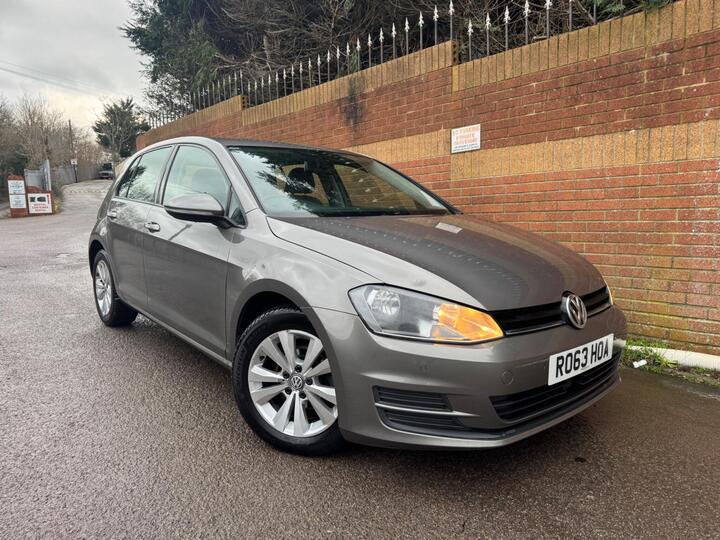 Volkswagen Golf 1.6 TDI BlueMotion Tech SE Euro 5 (s/s) 5dr