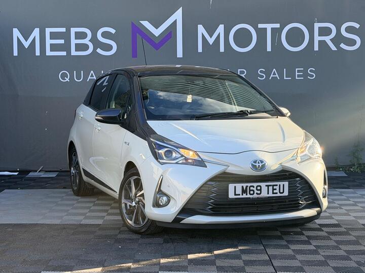 Toyota Yaris 1.5 VVT-h Y20 Bi-tone E-CVT Euro 6 (s/s) 5dr