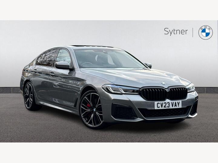 BMW 5 Series 3.0 530d MHT M Sport Steptronic XDrive Euro 6 (s/s) 4dr BMW 5 Series 3.0 530d MHT M Sport Steptronic XDrive Euro 6 (s/s) 4dr