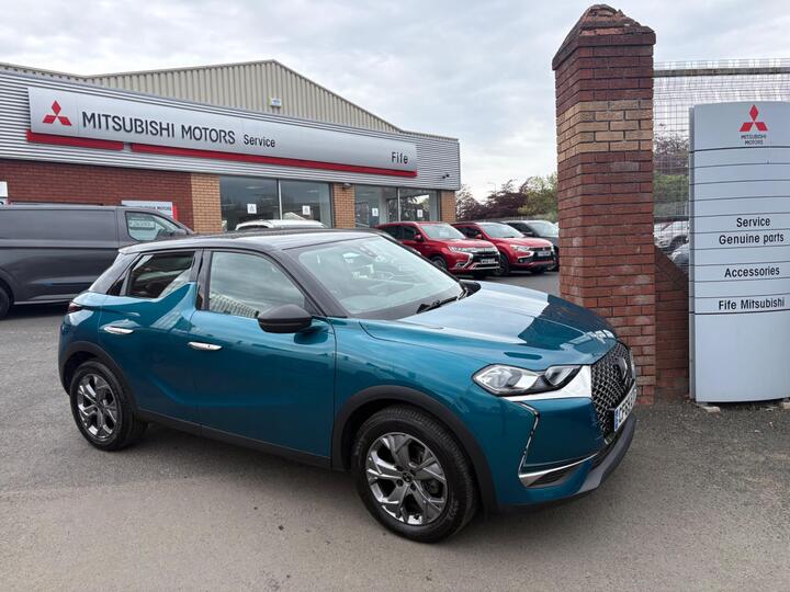 DS AUTOMOBILES DS 3 CROSSBACK 1.5 BlueHDi Elegance Crossback Euro 6 (s/s) 5dr DS AUTOMOBILES DS 3 CROSSBACK 1.5 BlueHDi Elegance Crossback Euro 6 (s/s) 5dr