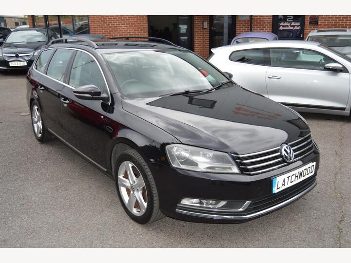 Volkswagen PASSAT 2.0 TDI BlueMotion Tech SE Euro 5 (s/s) 5dr