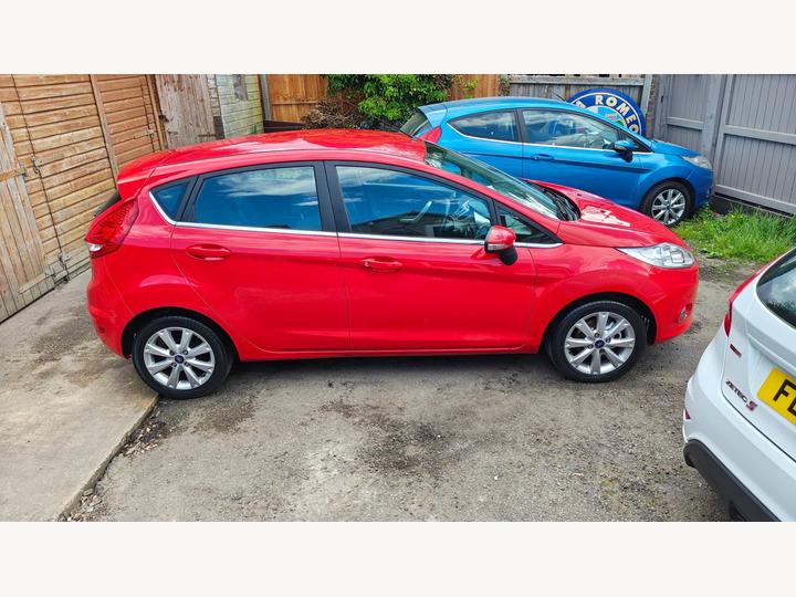 Ford Fiesta 1.25 Zetec 5dr