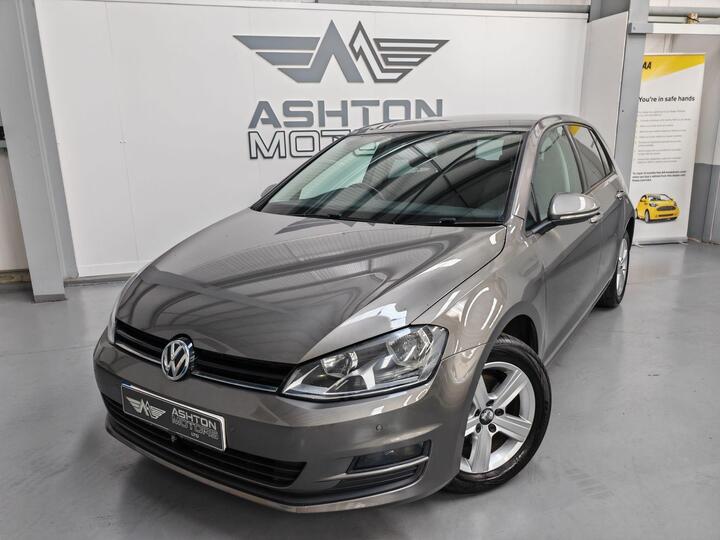 Volkswagen Golf 2.0 TDI BlueMotion Tech Match Euro 5 (s/s) 5dr