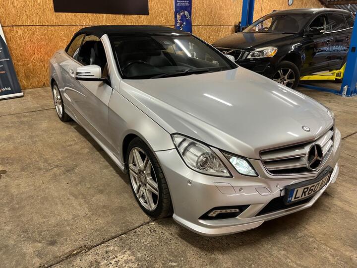 Mercedes-Benz E Class 3.0 E350 CDI V6 BlueEfficiency Sport Cabriolet G-Tronic Euro 5 2dr