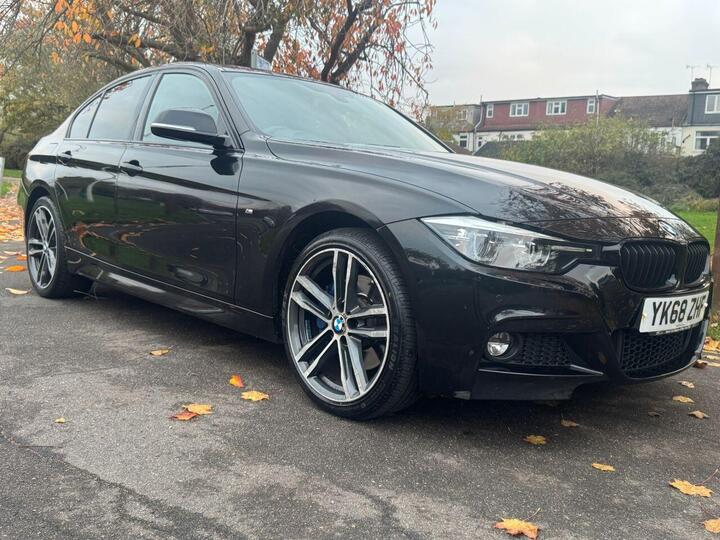 BMW 3 SERIES 2.0 320i M Sport Shadow Edition Auto XDrive Euro 6 (s/s) 4dr BMW 3 SERIES 2.0 320i M Sport Shadow Edition Auto XDrive Euro 6 (s/s) 4dr