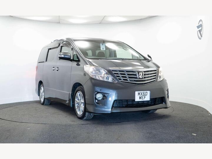 Toyota Alphard 2.4 AUTOMATIC