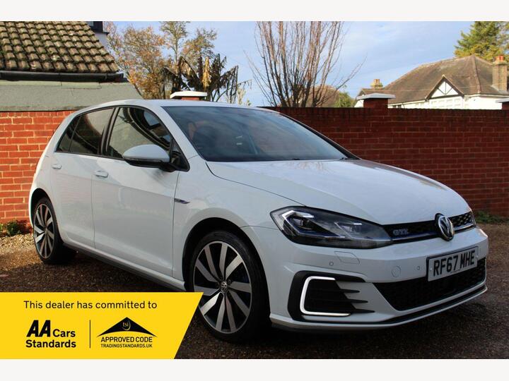 Volkswagen GOLF 1.4 TSI 8.7kWh GTE Advance DSG Euro 6 (s/s) 5dr