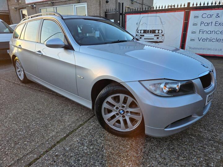 BMW 3 Series 2.0 318i SE Touring Euro 4 5dr