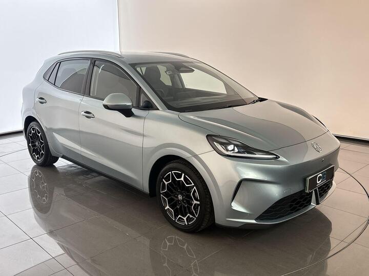 MG MG4 Urban 53.9kWh Premium Long Range Auto 5dr