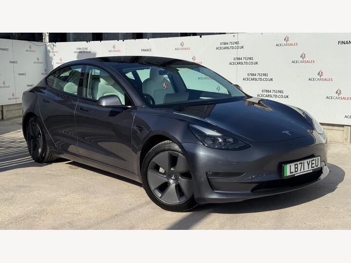 Tesla Model 3 (Dual Motor) Long Range Auto 4WDE 4dr