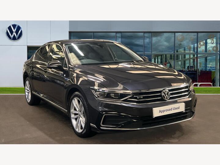 Volkswagen Passat 1.4 TSI 13kWh GTE Advance DSG Euro 6 (s/s) 4dr