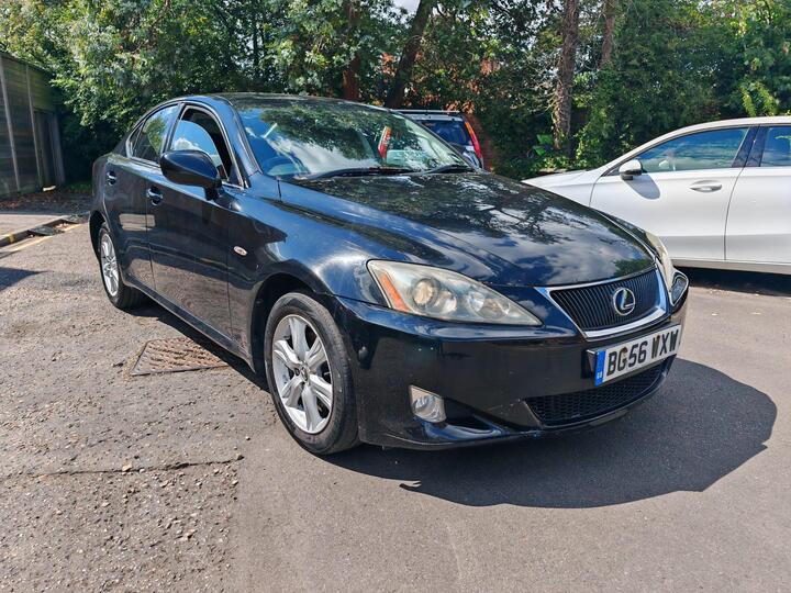 Lexus IS 2.2 220TD 4dr