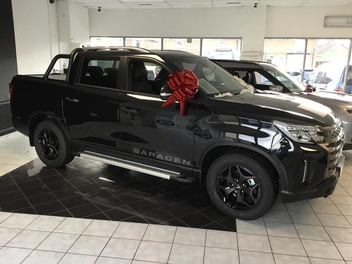 KGM Musso 2.2D Saracen Pickup Double Cab 4dr Diesel Auto 4WD Euro 6 (202 Ps)