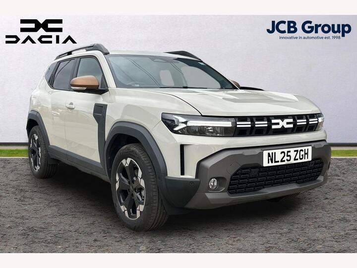 Dacia Duster 1.6 Hybrid EXTREME Auto Euro 6 (s/s) 5dr Dacia Duster 1.6 Hybrid EXTREME Auto Euro 6 (s/s) 5dr