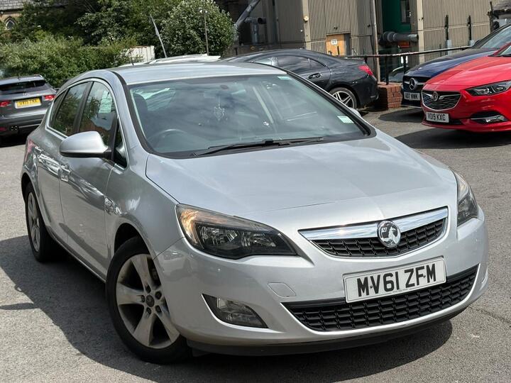 Vauxhall Astra 2.0 CDTi EcoFLEX SRi Euro 5 (s/s) 5dr
