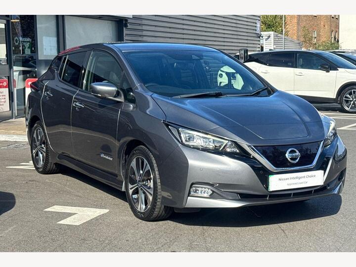 Nissan Leaf 40kWh Tekna Auto 5dr
